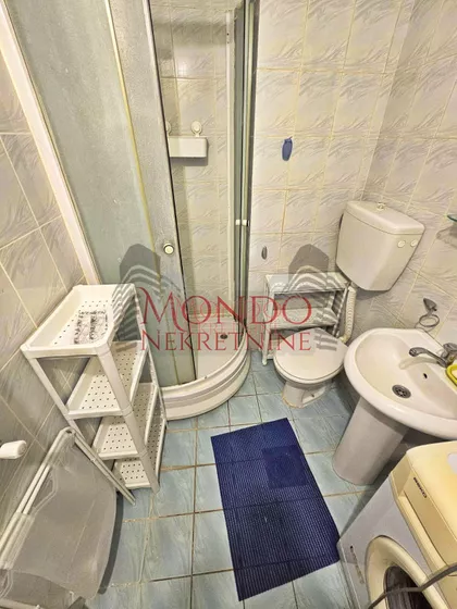 Dom Zdravlja | 4zida.rs