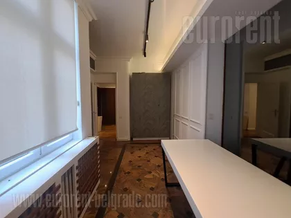 KNEZ MIHAILOVA | 4zida.rs