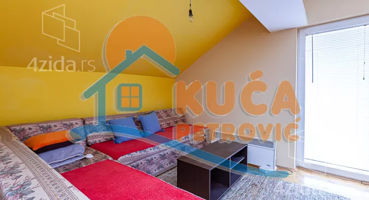 3-etažna kuća | 4zida