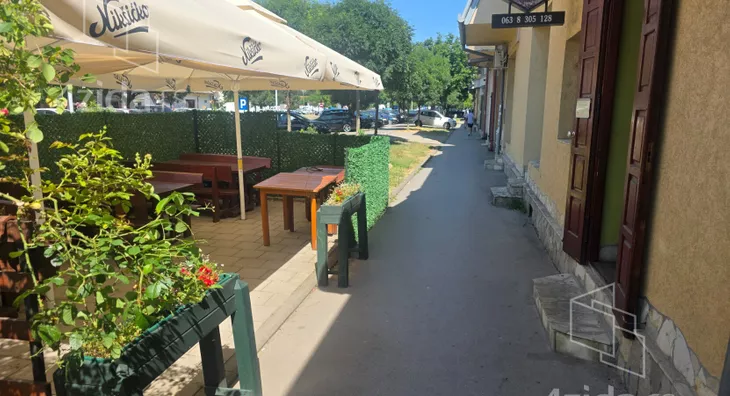 Ugostiteljski objekat | 4zida