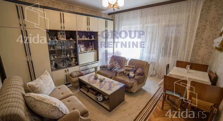 4-etažna kuća | 4zida