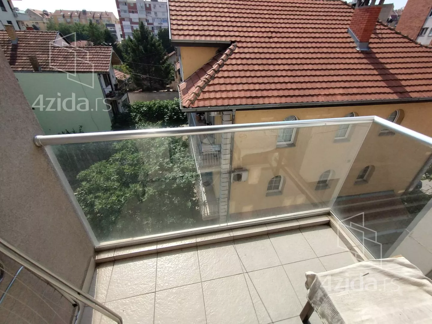 Garsonjera | 4zida