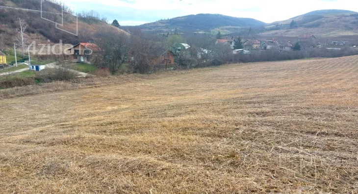 Plac | 4zida