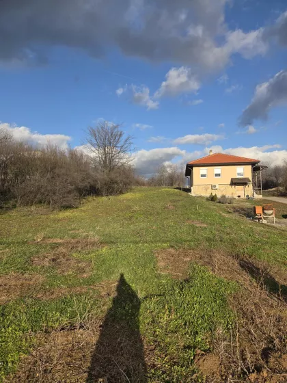 Vrčin | 4zida.rs