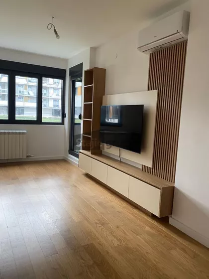 Kneza Višeslava | 4zida.rs