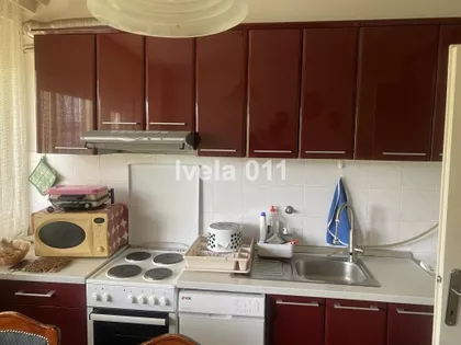 Pariske komune | 4zida.rs