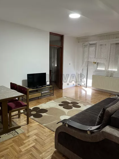 Milana Rakića | 4zida.rs
