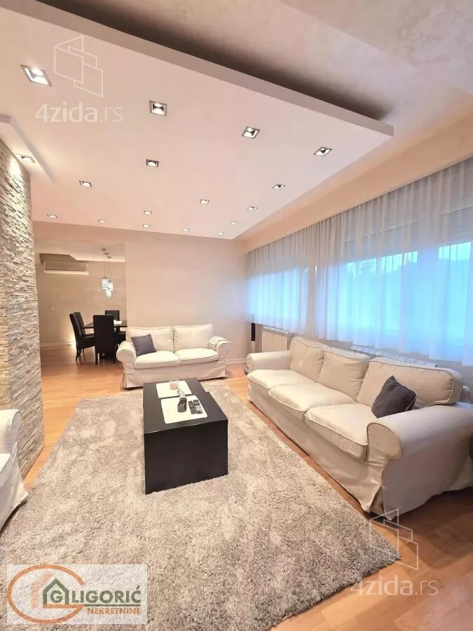 Petosoban stan | 4zida