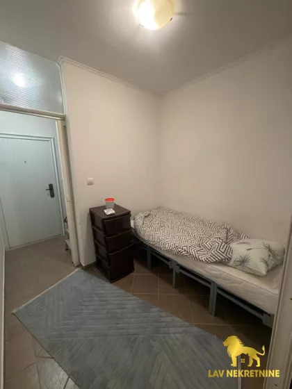 GOGOLJEVA | 4zida.rs