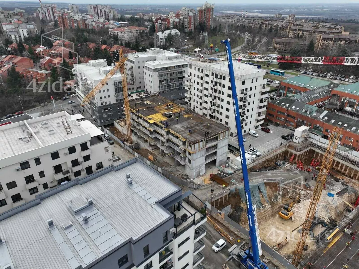 Dvoiposoban stan | 4zida