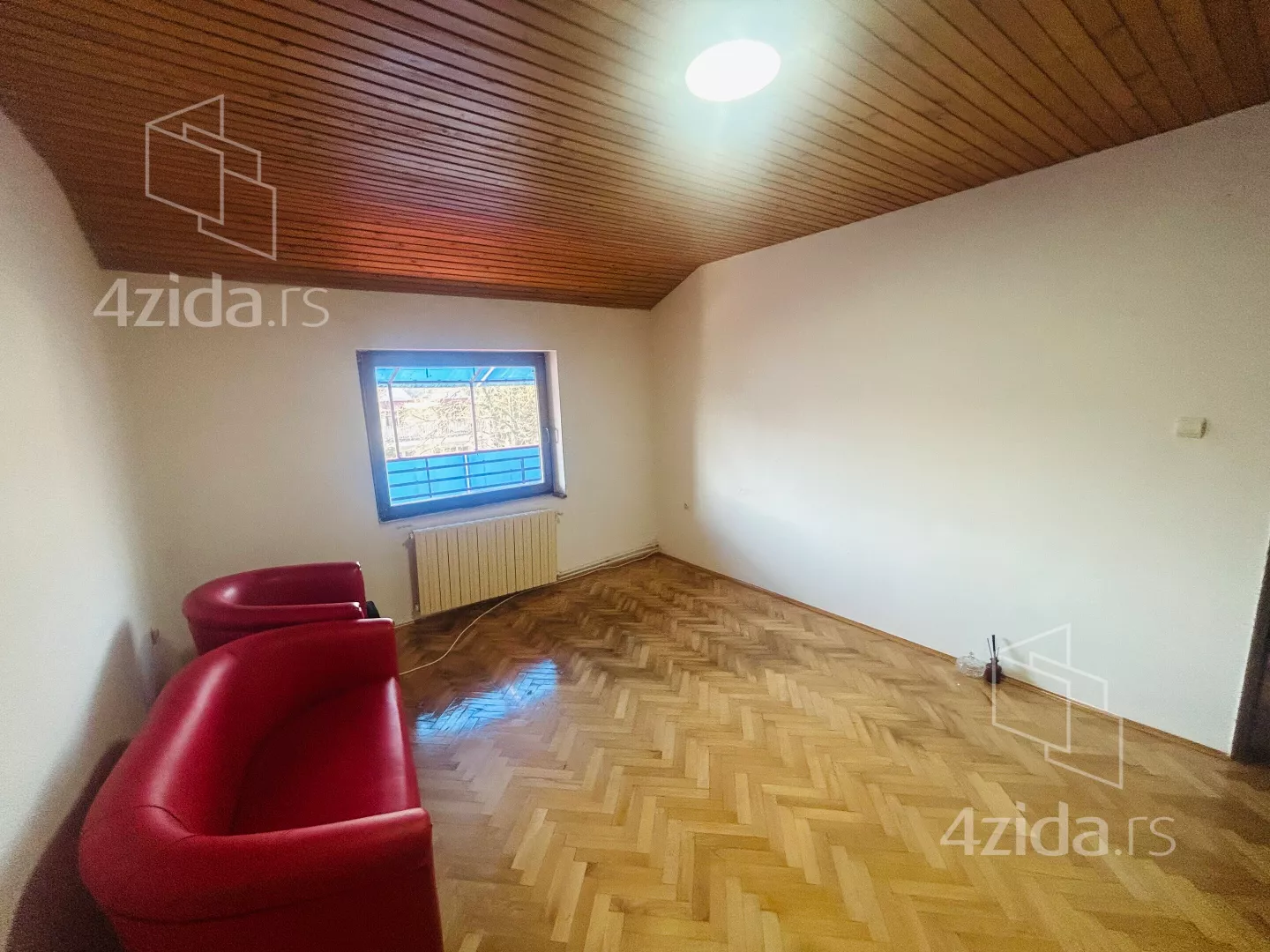 Petosoban stan | 4zida