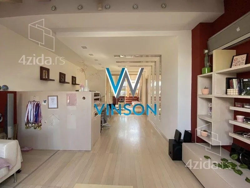 3-etažna kuća | 4zida