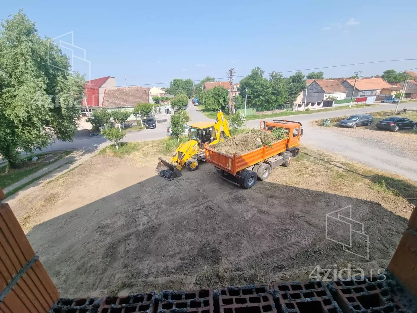 Poslovna zgrada | 4zida