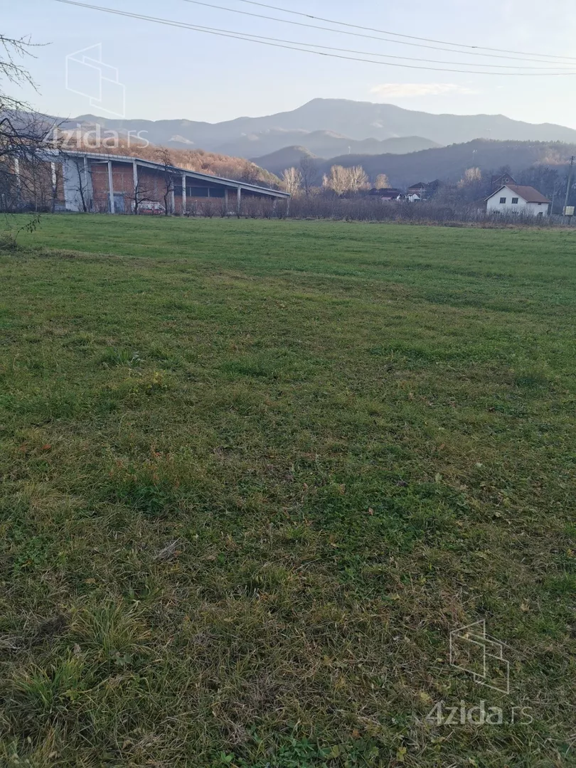 Građevinsko zemljište | 4zida