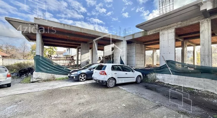 Građevinsko zemljište | 4zida