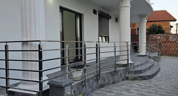 3-etažna kuća | 4zida