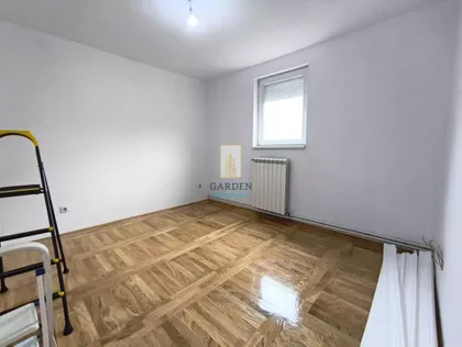 Ljubomira Jovanovića | 4zida.rs