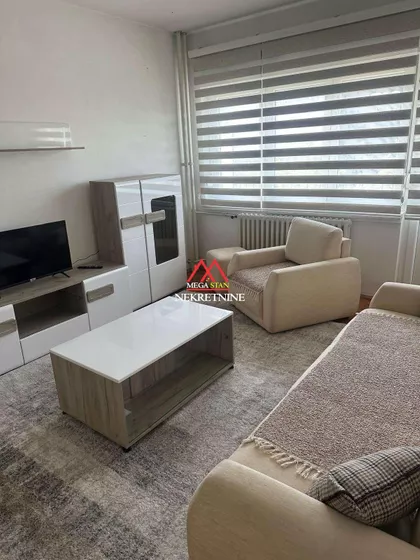 Bulevar Cara Lazara | 4zida.rs