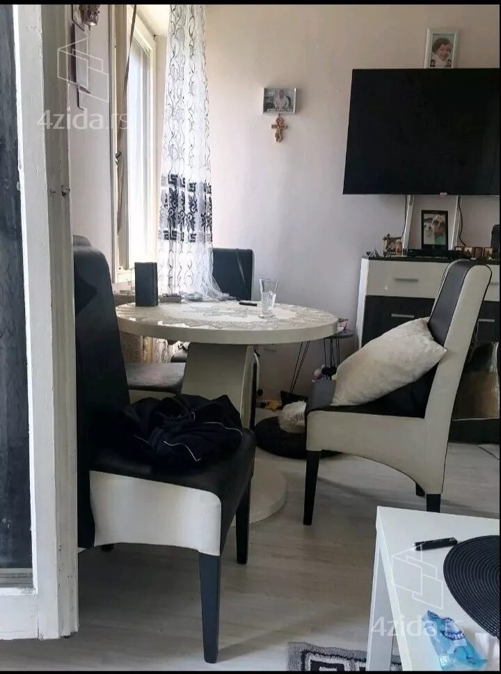 Garsonjera | 4zida
