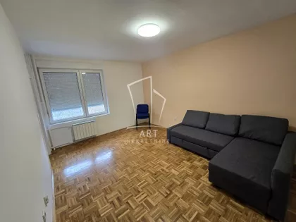 Radnička | 4zida.rs