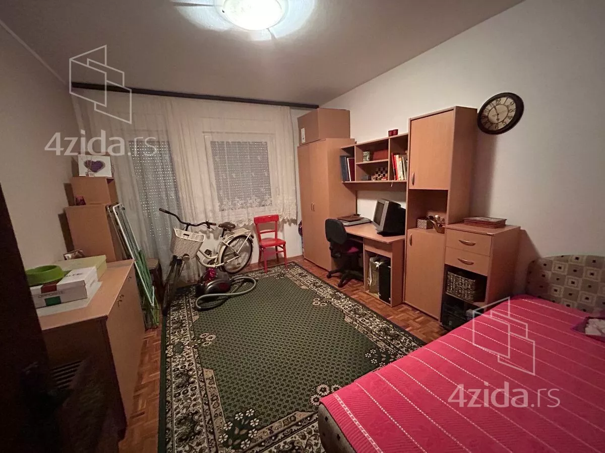 3-etažna kuća | 4zida