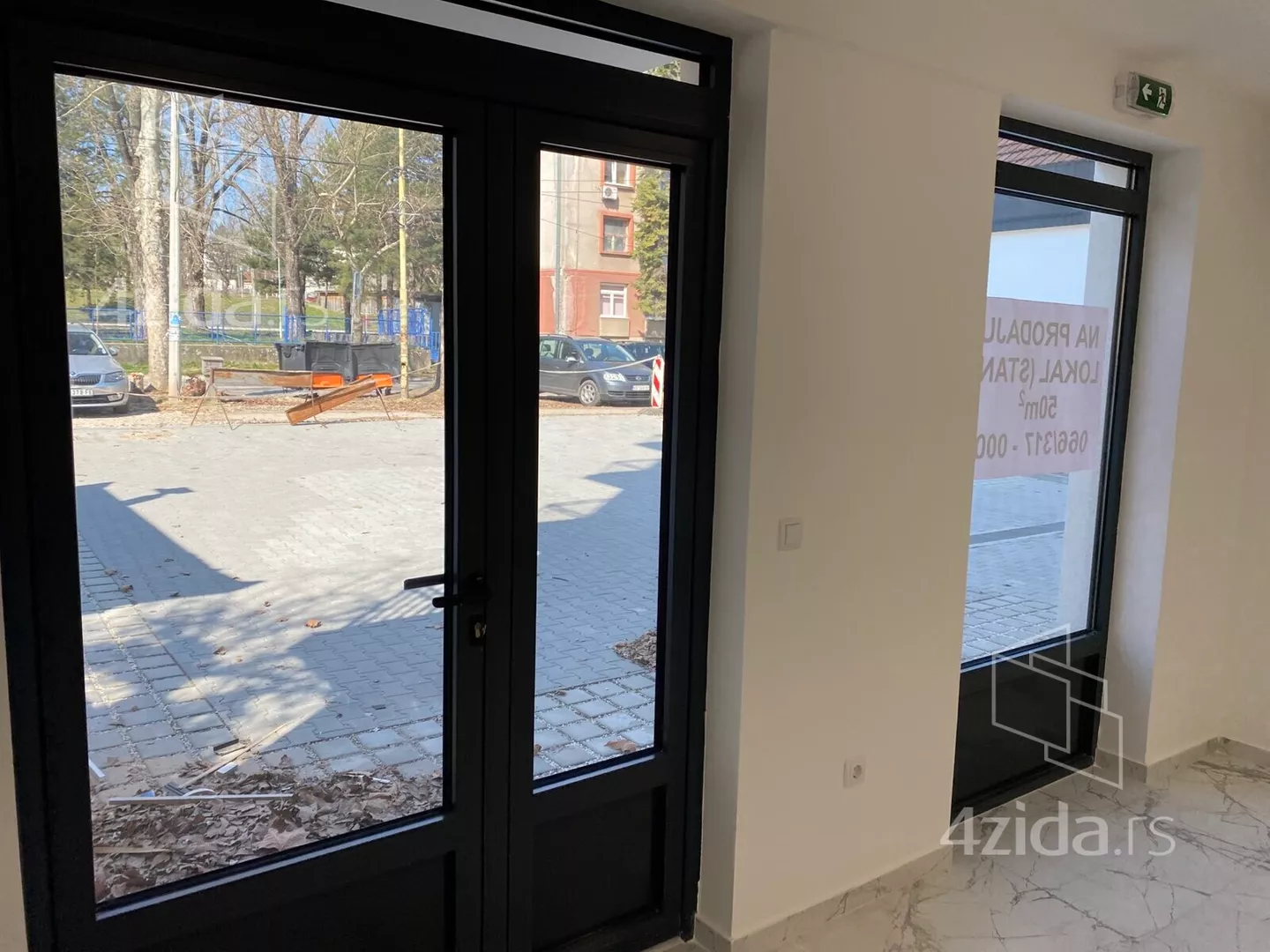 Poslovni prostor | 4zida