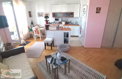 Stepa Stepanović | 4zida.rs