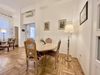 Lipov Lad | 4zida.rs