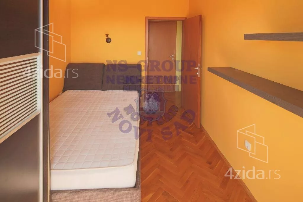 Četvoroiposoban stan | 4zida