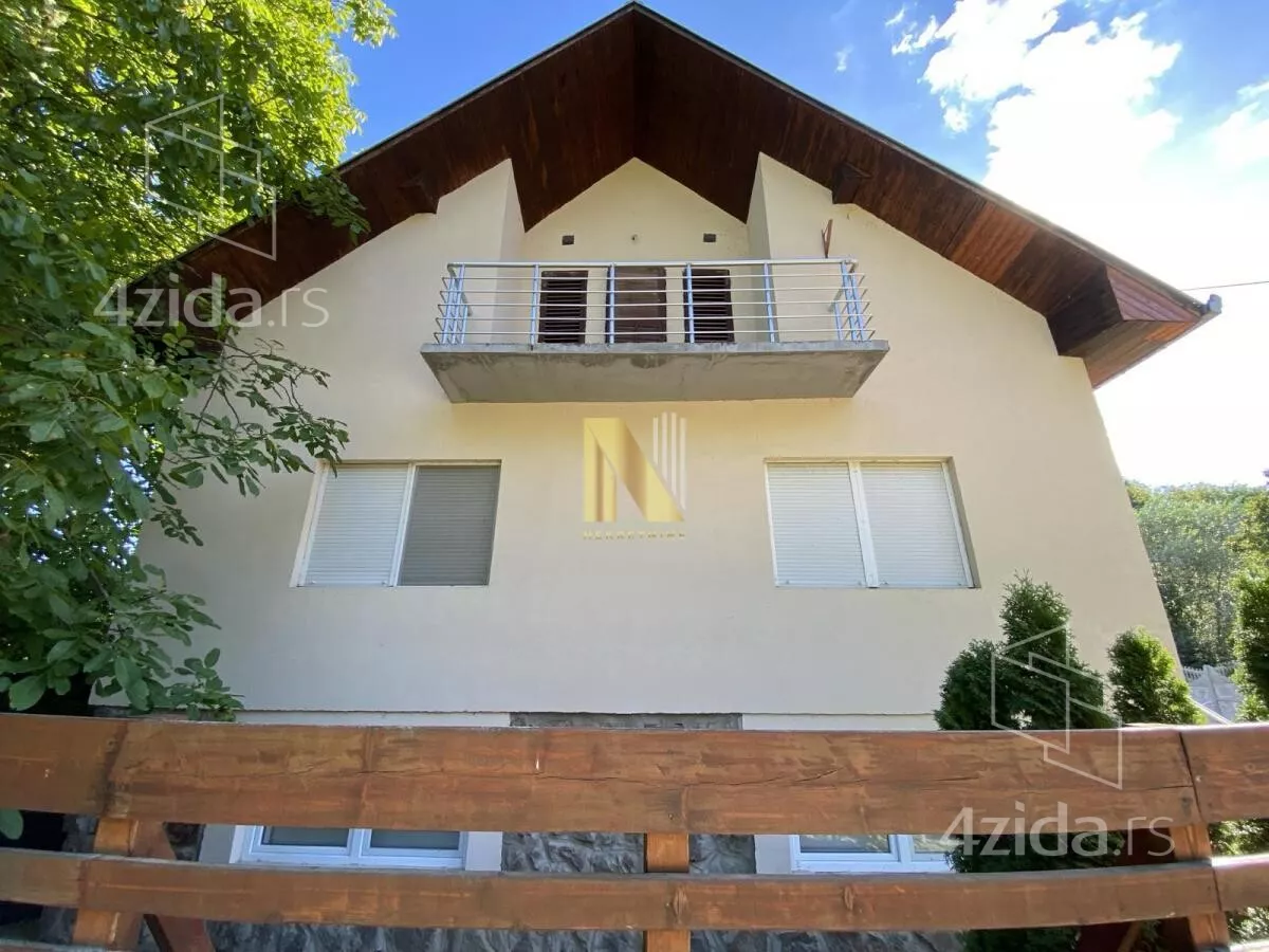 Kuća | 4zida