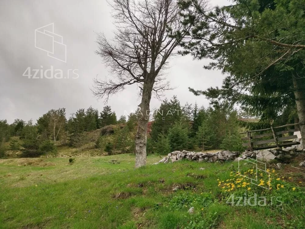 Građevinsko zemljište | 4zida