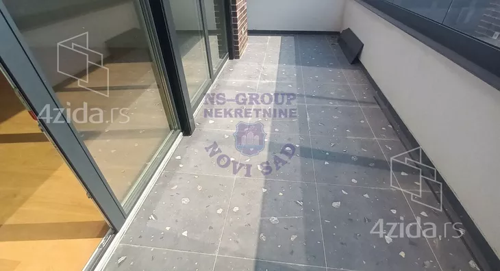 Petosoban stan | 4zida