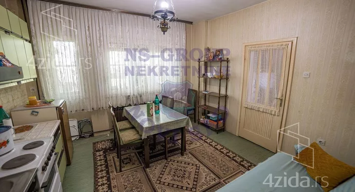 4-etažna kuća | 4zida