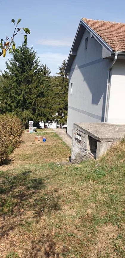Boleč | 4zida.rs