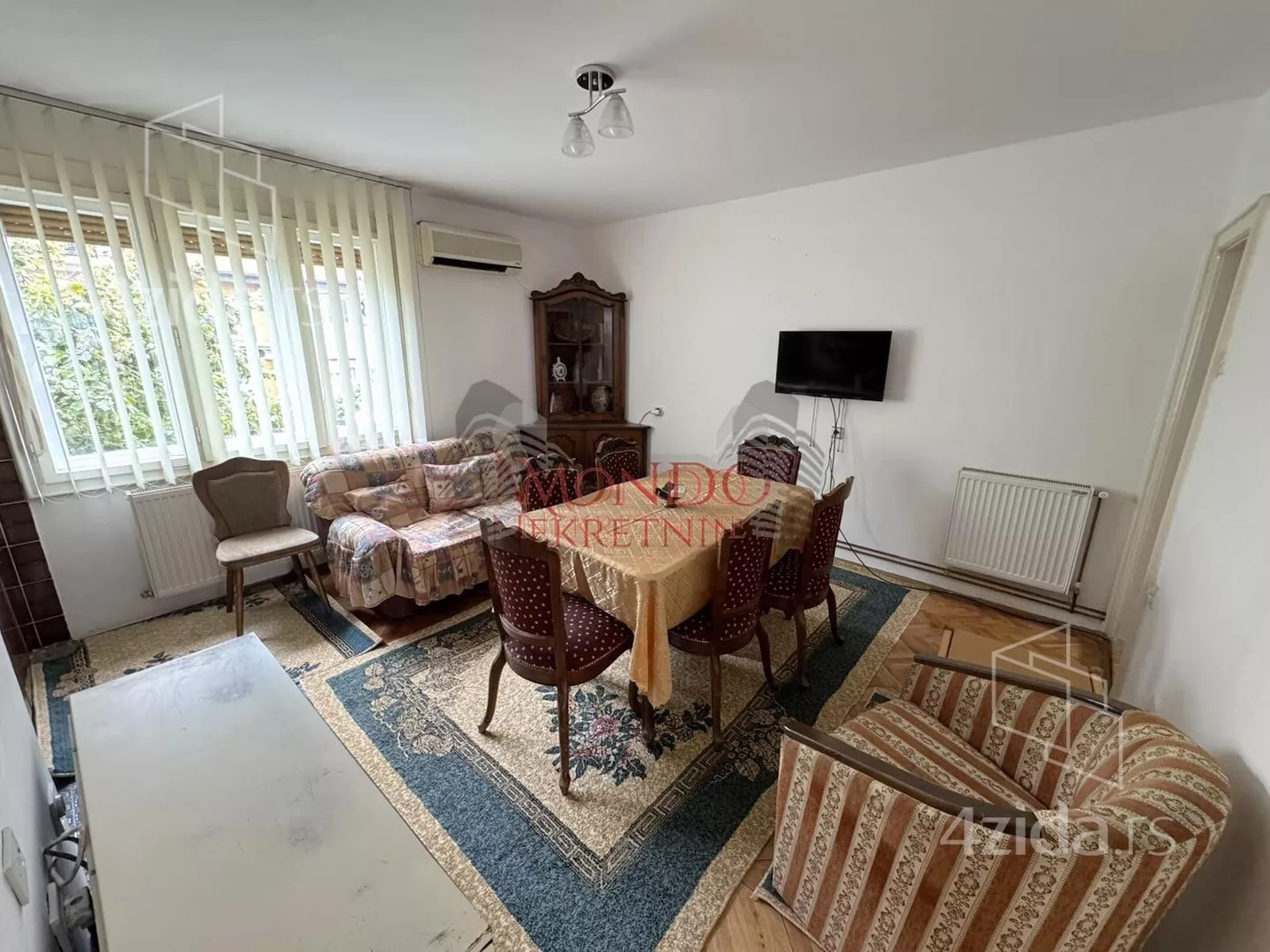 Dvoiposoban stan | 4zida