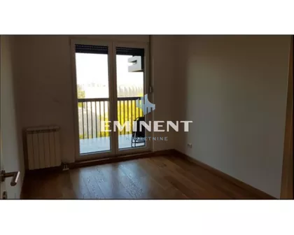 Uroša Martinovića | 4zida.rs