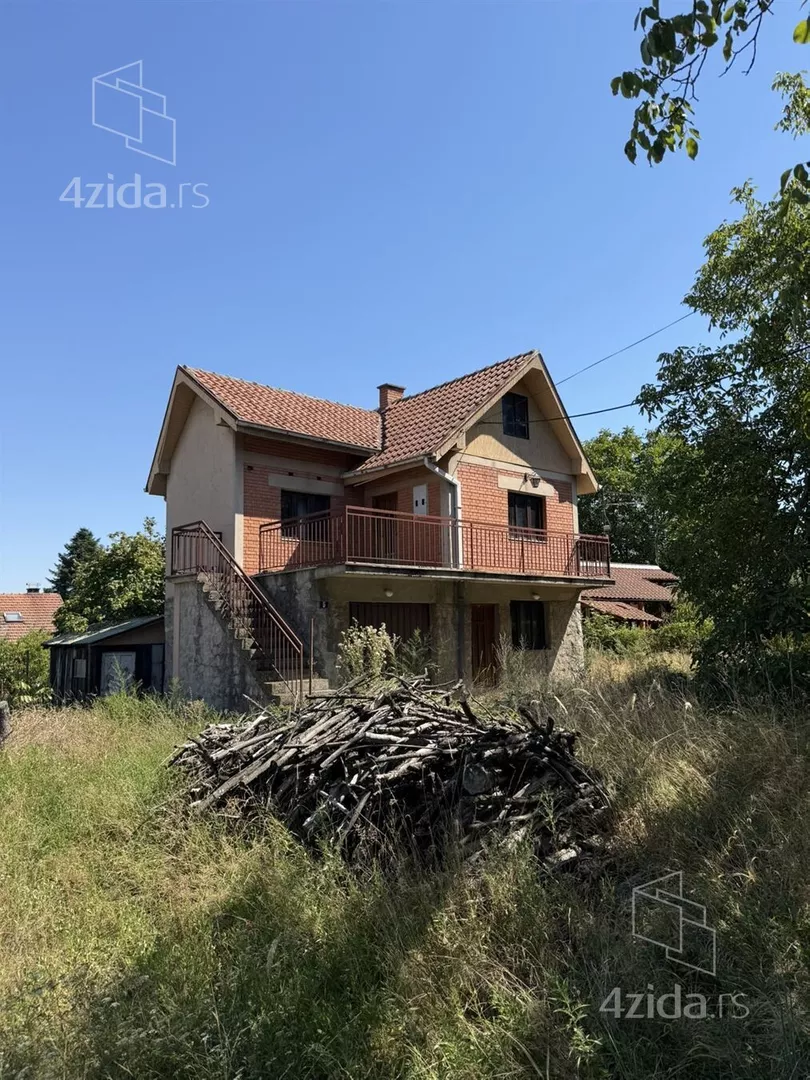 Kuća | 4zida