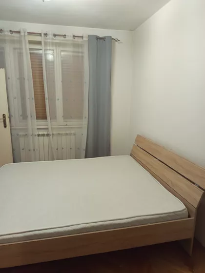 Internacionalnih Brigada | 4zida.rs