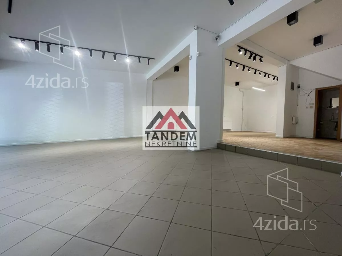 Lokal | 4zida