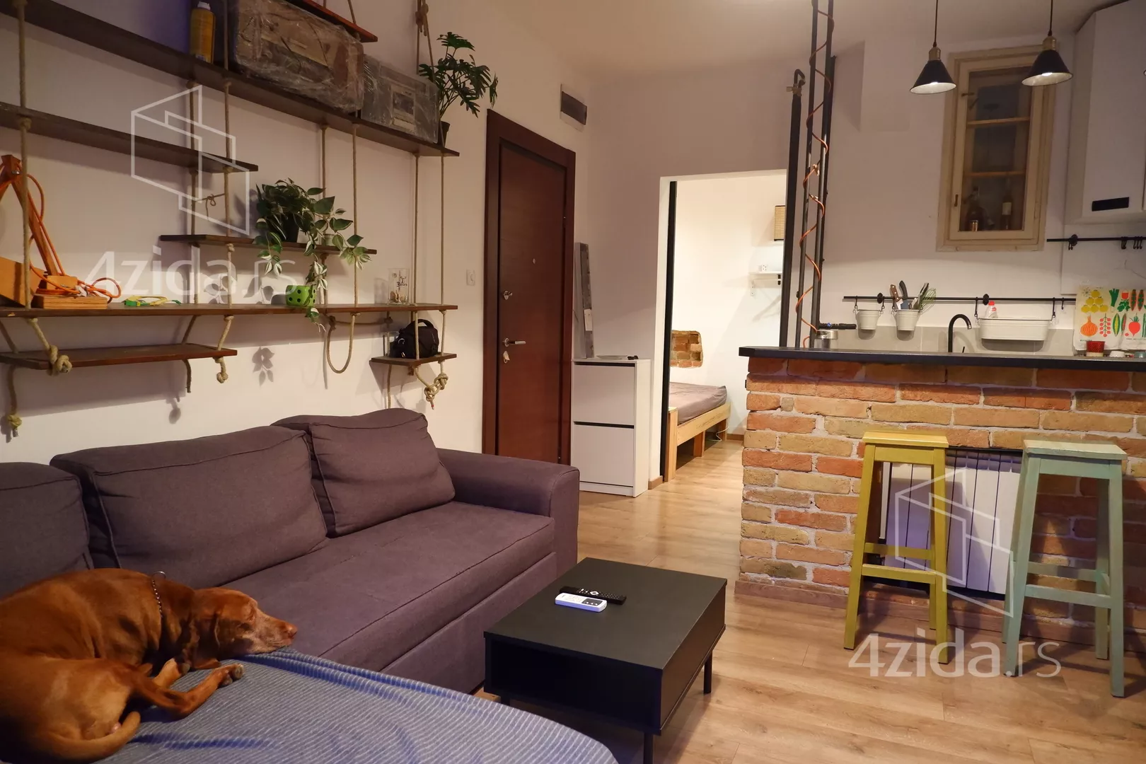 1.5 sobe stan za izdavanje — Vračar, Beograd, Novopazarska, 30m², 400€