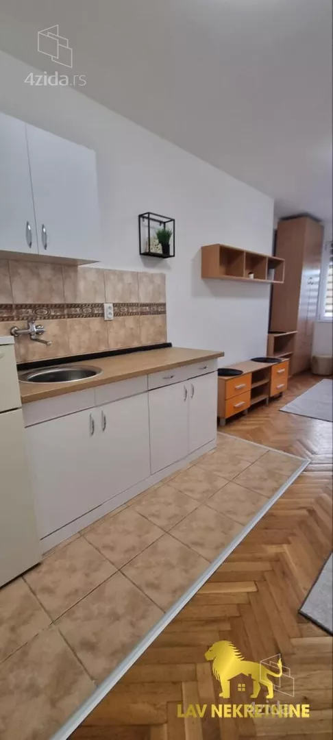 Garsonjera | 4zida