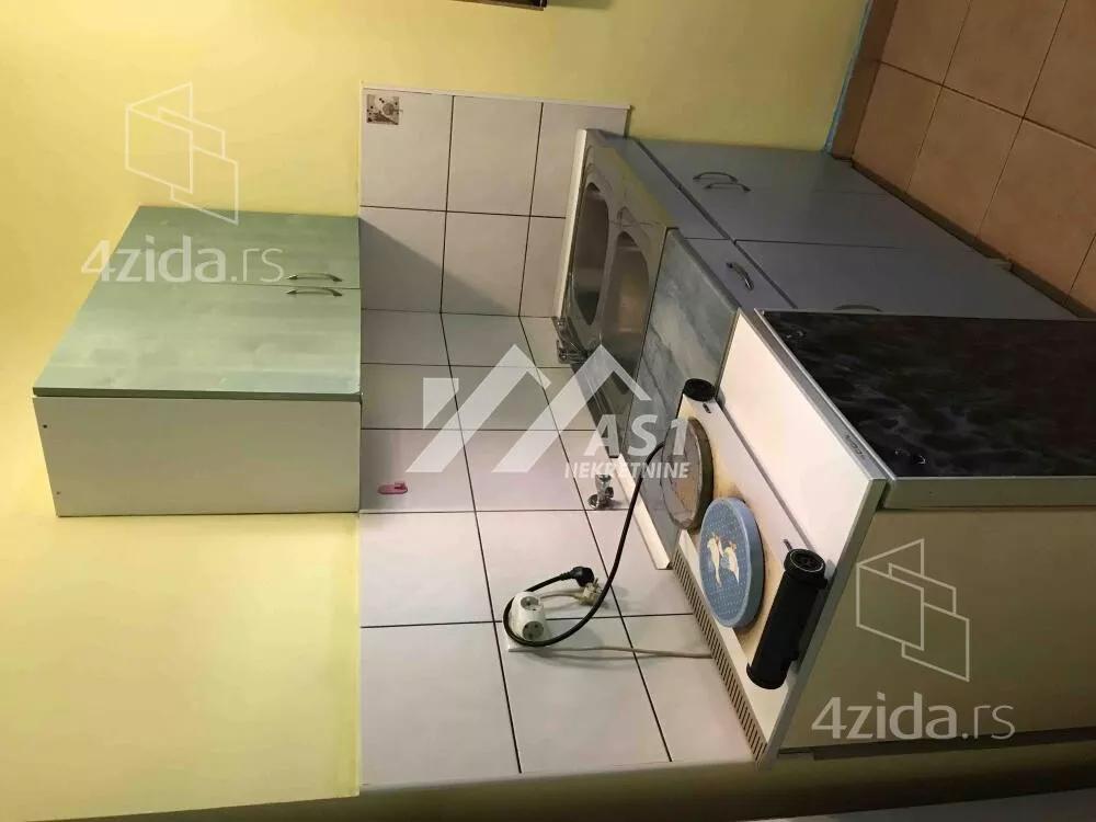 Garsonjera | 4zida