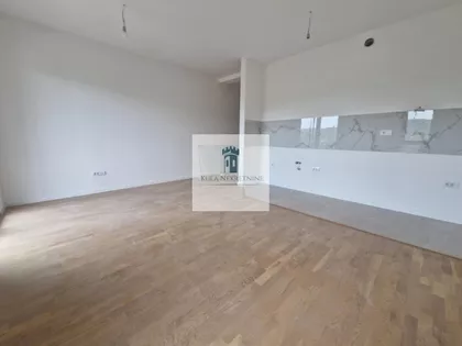 Vrdnik | 4zida.rs