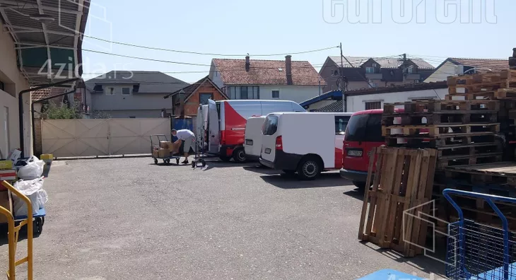 Poslovni prostor | 4zida