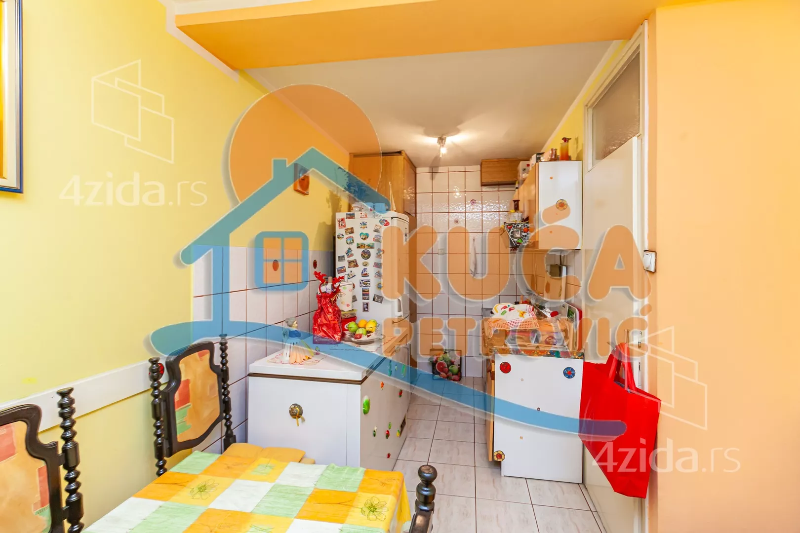 Dvoiposoban stan | 4zida