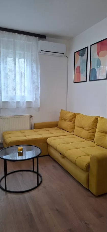 Hilandarska 1 | 4zida.rs