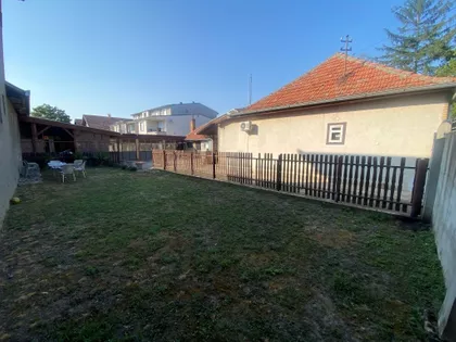 Gradske lokacije | 4zida.rs