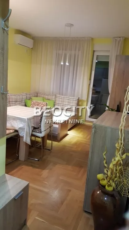 Stevana Doronjskog | 4zida.rs