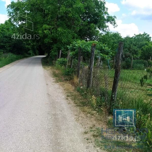 Plac | 4zida