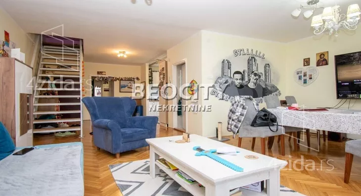 Petosoban stan | 4zida